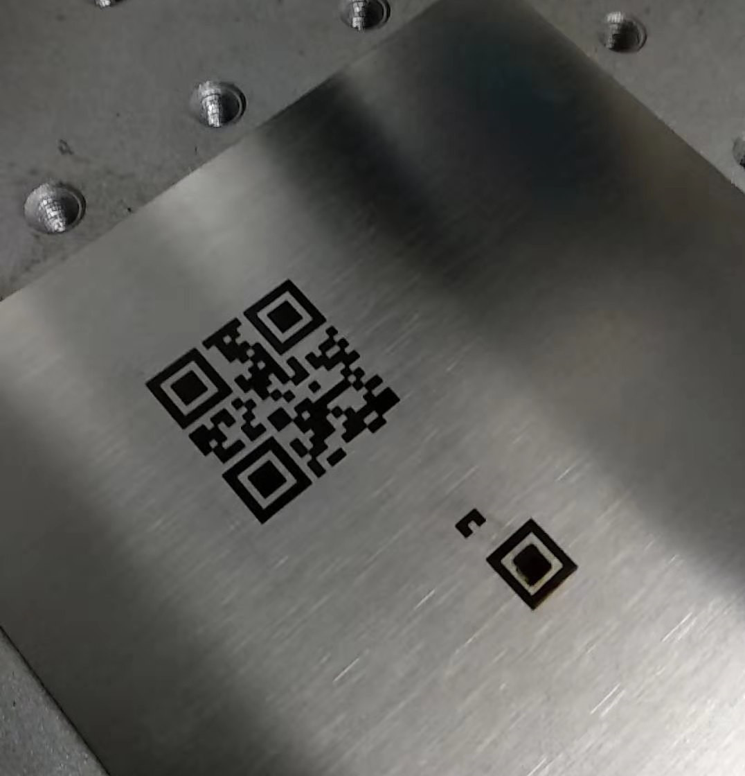 激光打标机打黑不打深的参数怎么调？